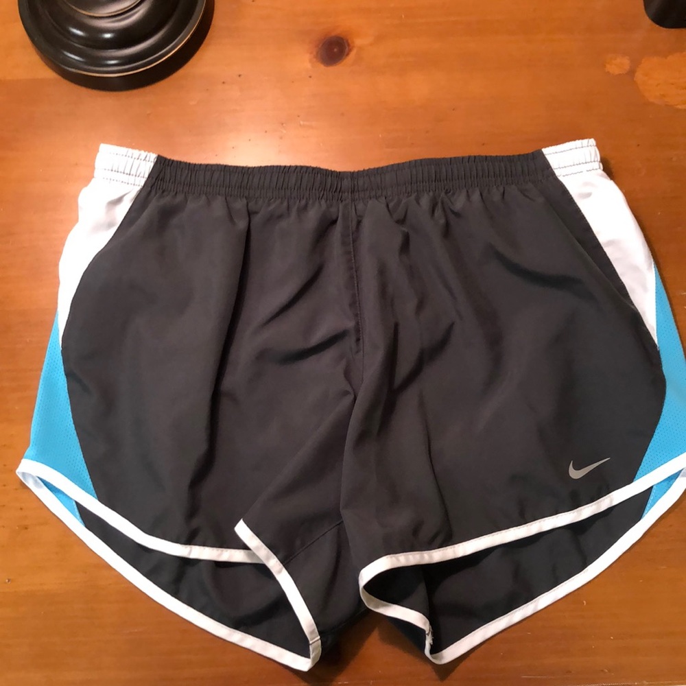 Nike women’s shorts